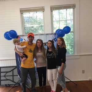 Meet your Posher, Dewayne